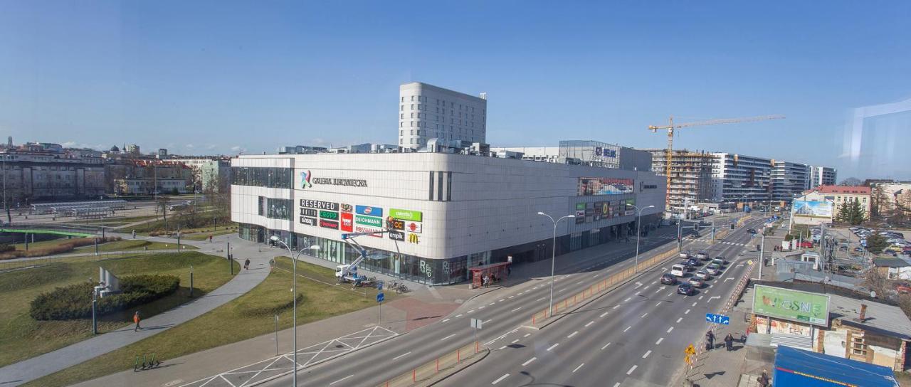 Wm Centrum Glamour Z Parkingiem Бялисток Екстериор снимка