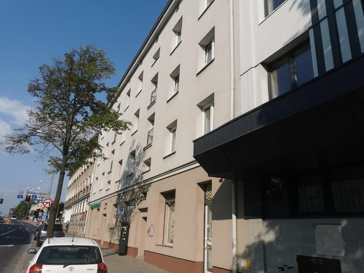 Wm Centrum Glamour Z Parkingiem Бялисток Екстериор снимка