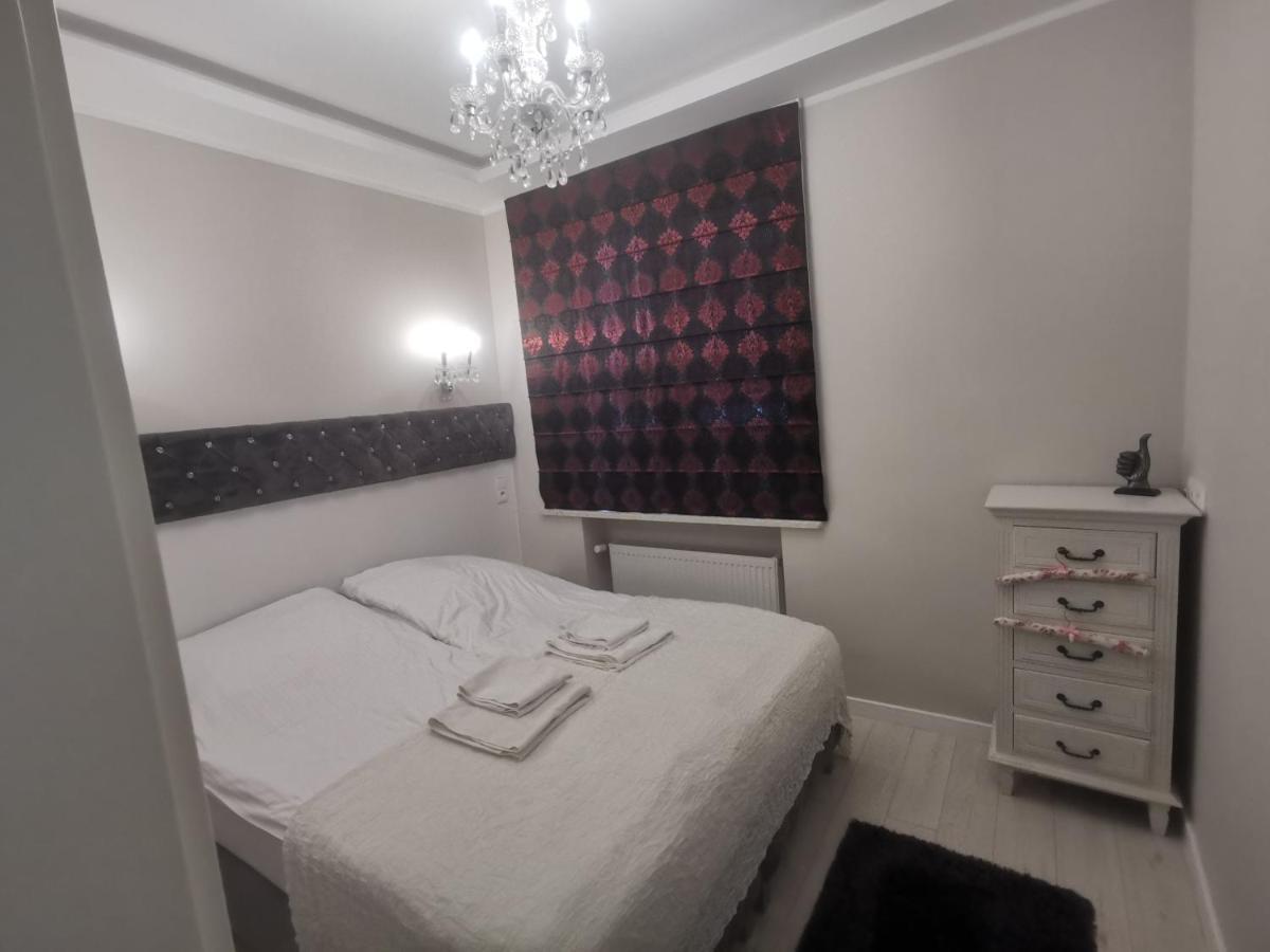 Wm Centrum Glamour Z Parkingiem Бялисток Екстериор снимка