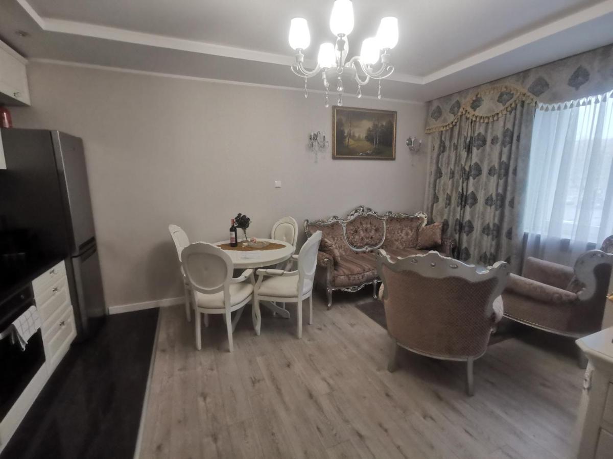 Wm Centrum Glamour Z Parkingiem Бялисток Екстериор снимка