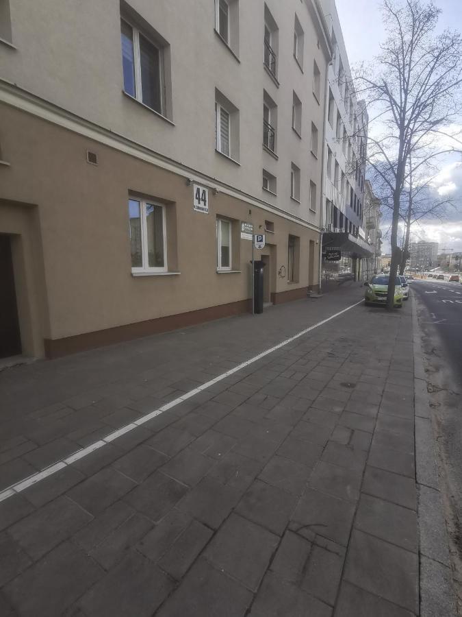 Wm Centrum Glamour Z Parkingiem Бялисток Екстериор снимка