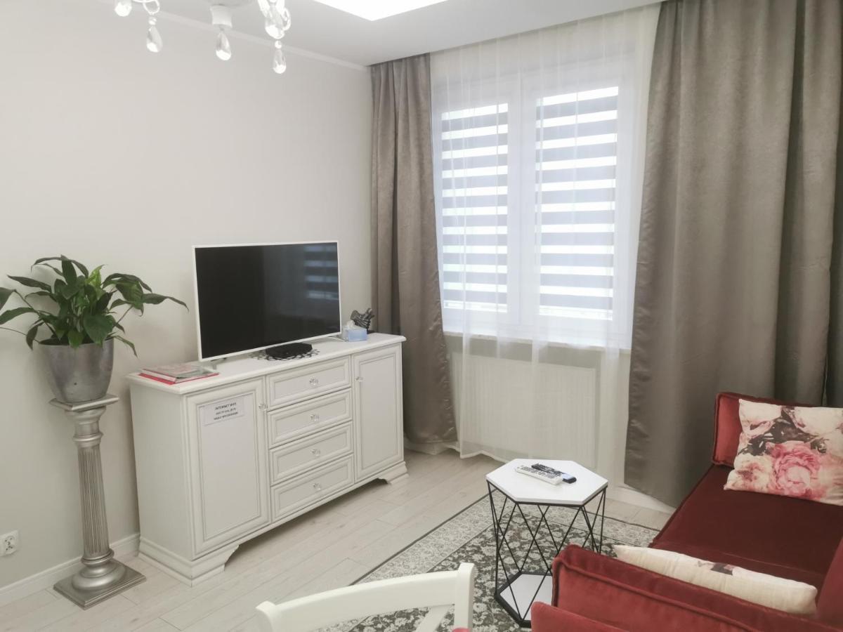 Wm Centrum Glamour Z Parkingiem Бялисток Екстериор снимка
